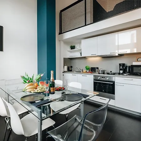 Modern Loft With Airhokey In Centre Apartmán *