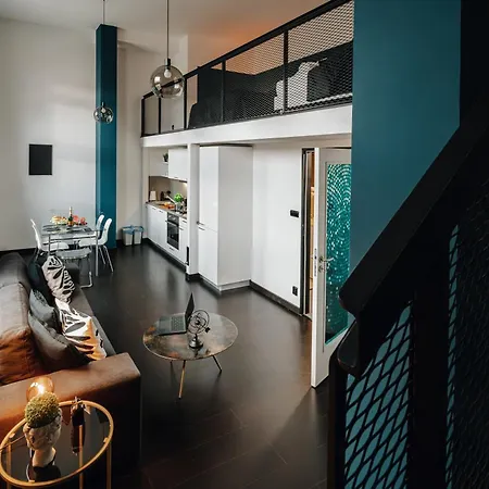 דירה Modern Loft With Airhokey In Centre פראג