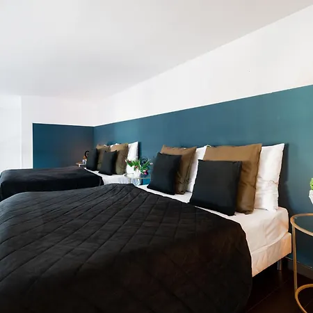 Appartement Modern Loft With Airhokey In Centre *